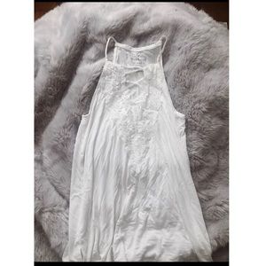 White american eagle tank top